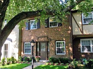6128 Gothwaite Dr, Centreville, VA 20120