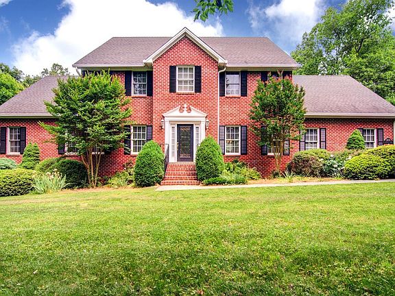 2nd image of 1035 Lakepointe Dr Lot 29