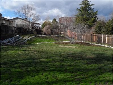 2nd image of 1400 Setter Dr