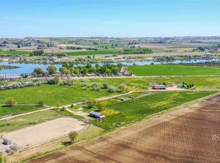 4044/3963 Ranch Dr, Homedale, ID 83628