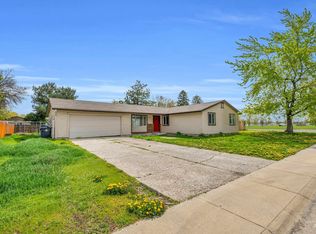 702 Meadowview Dr, Nampa, ID 83651