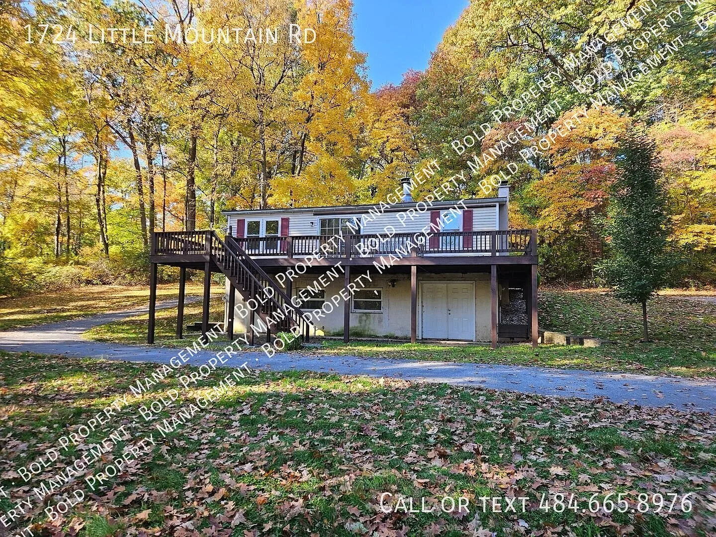 Charming, quiet country wooded setting 2bd, 1 1/2 bath home, finished 1/2 basement, plenty of sto... — Photo 2