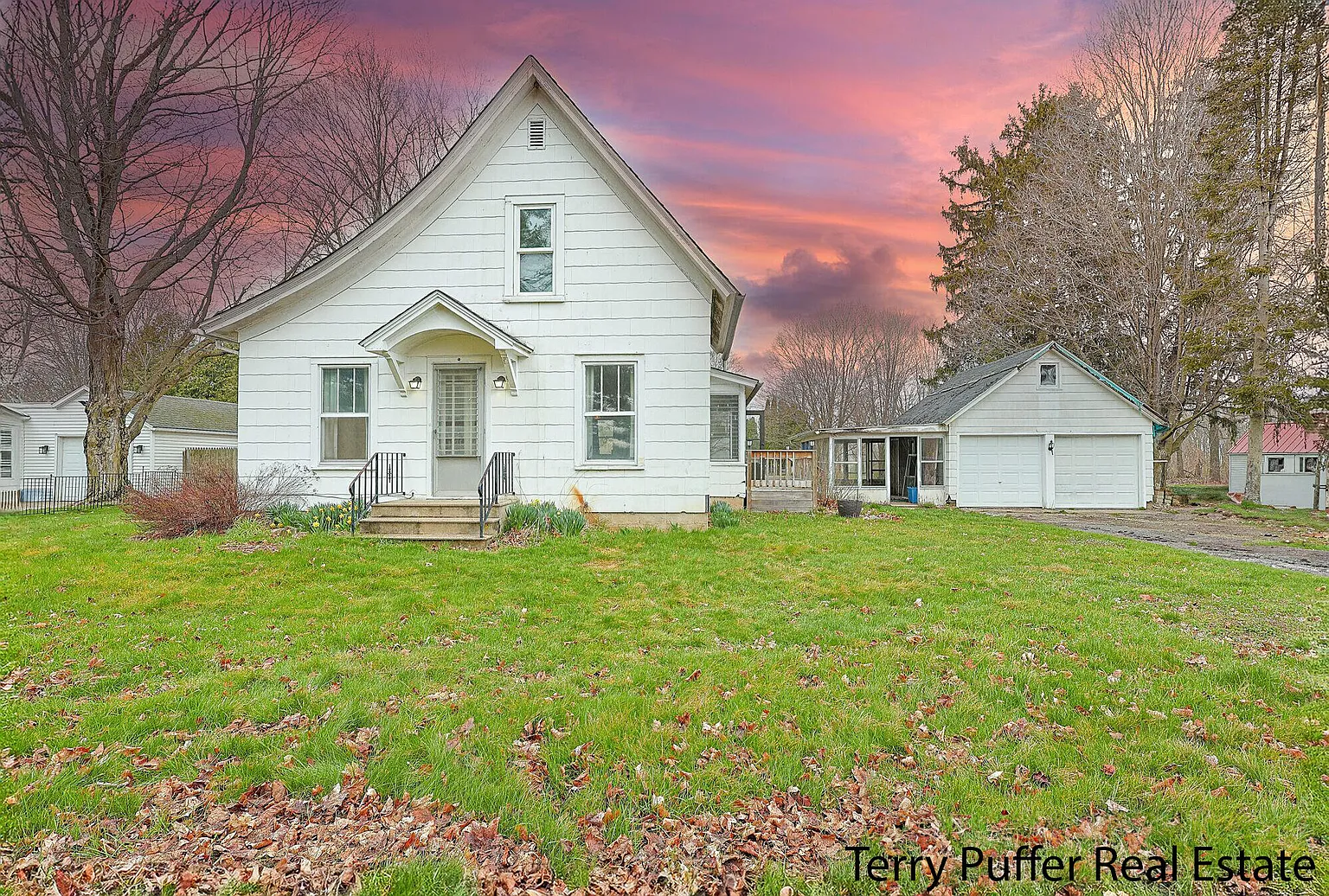 201 Linden St photo 1
