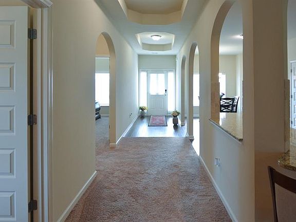 4th image of 3818 Lake End Dr