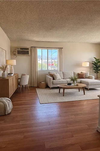 1025 N Mariposa Ave #2 Photo 1