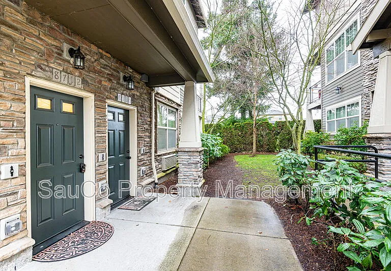 8712 NE Delamere Way — Photo 3