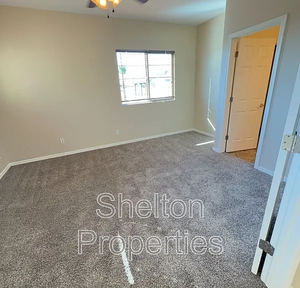 20877 W Court St — Photo 13