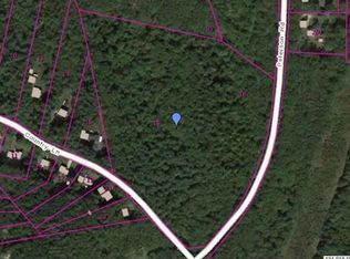 18 Country Ln, Palmer, MA 01069