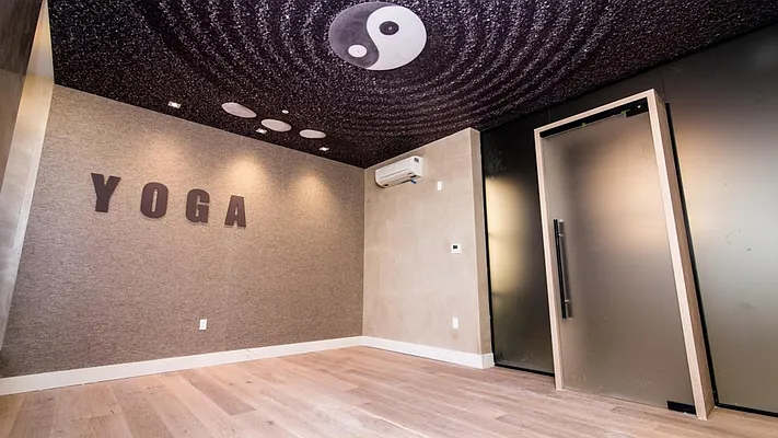 Rented by Nooklyn NYC LLC | media 14