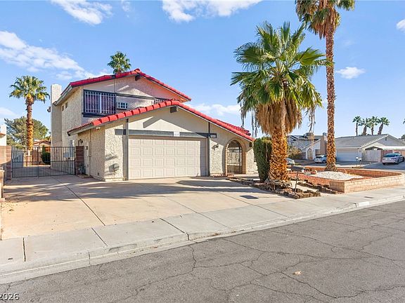4th image of 3842 Higley St