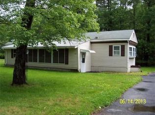 85 Woodlawn St, Winchendon, MA 01475