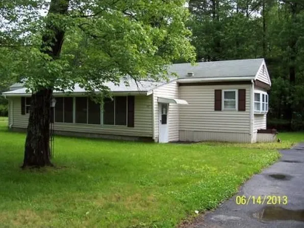 85 Woodlawn St, Winchendon, MA 01475