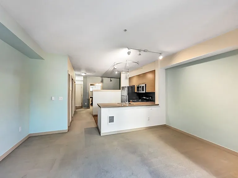 1410 E Pine St #W208 — Photo 6