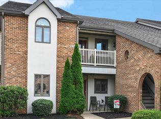 246 Black Oak Dr, Lancaster, PA 17602