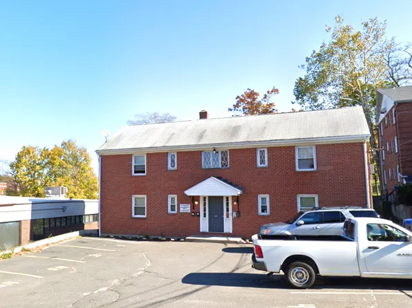 14 Park Place APT 4, New Britain, CT 06052