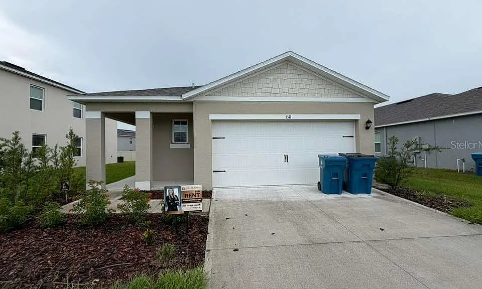 1511 Catbriar Way