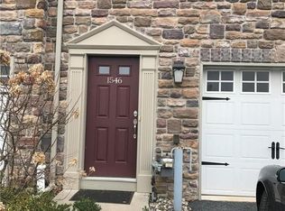 1546 Greystone Pl, Hellertown, PA 18055