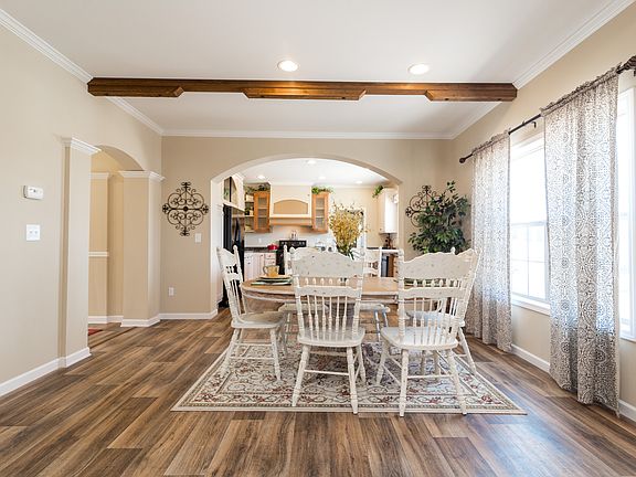 5th image of 1535 Interstate Dr #Heritage