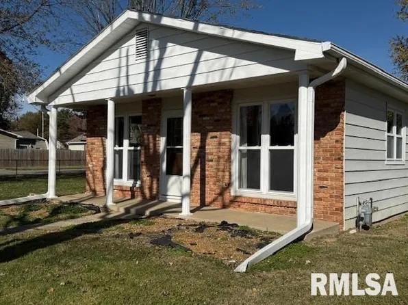 1106 Airport Rd, Mount Vernon, IL 62864