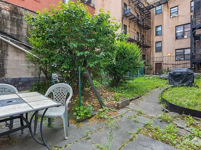 317 1st Ave #4F — Photo 14