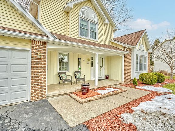 5th image of 5 Ashwood Cir