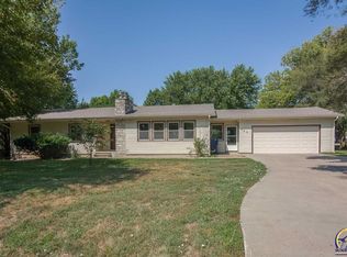 625 Fowler St, Maple Hill, KS 66507