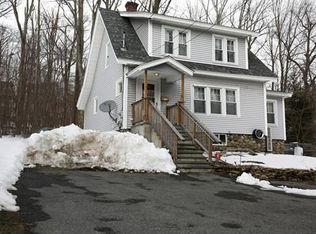 1293 Pleasant St, Worcester, MA 01602