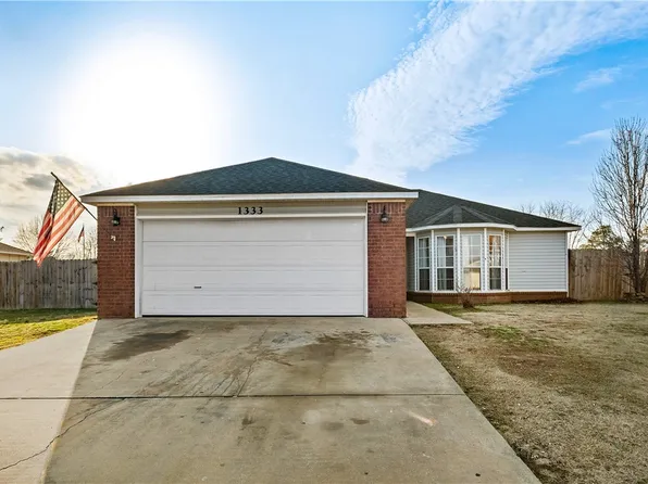 1333 White River Rd, Elkins, AR 72727