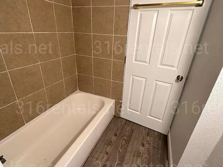 3352 N Park Pl — Photo 15