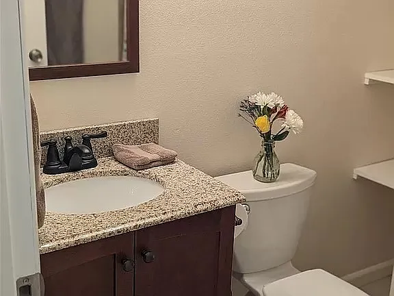 1572 Northridge Dr — Photo 19