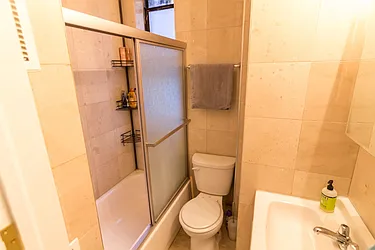 Rented by Nolita Group