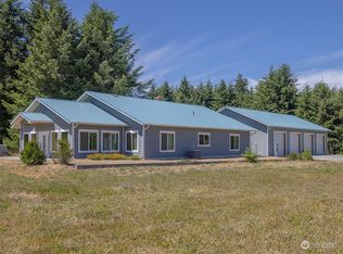 151 Thompson Farm Ln, Sequim, WA 98382