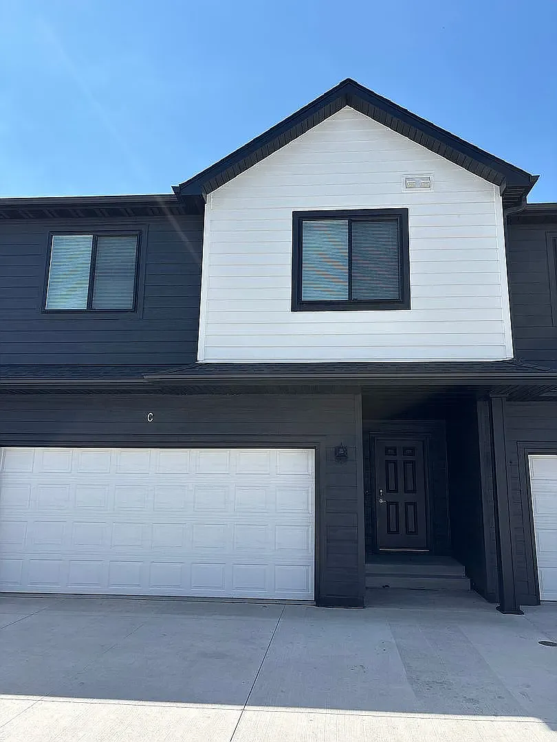Wilds Townhomes 1 — Photo 4