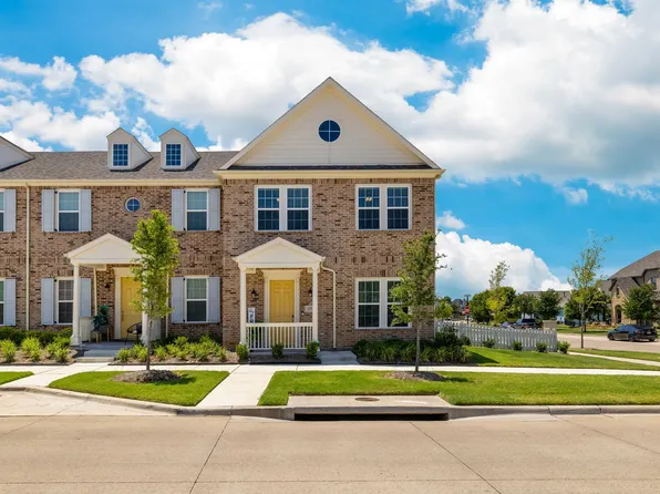 6297 Parker Blvd, North Richland Hills, TX 76180
