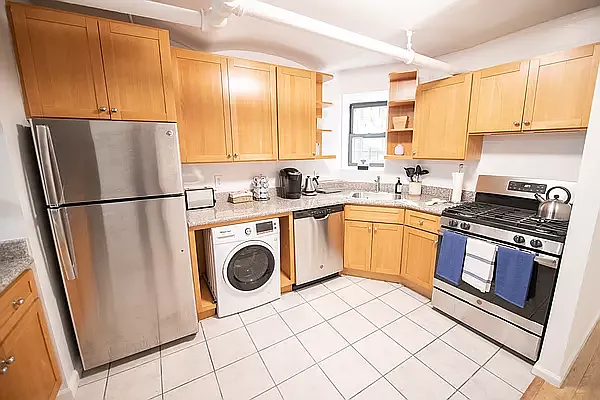 Rented by Park River | media 2