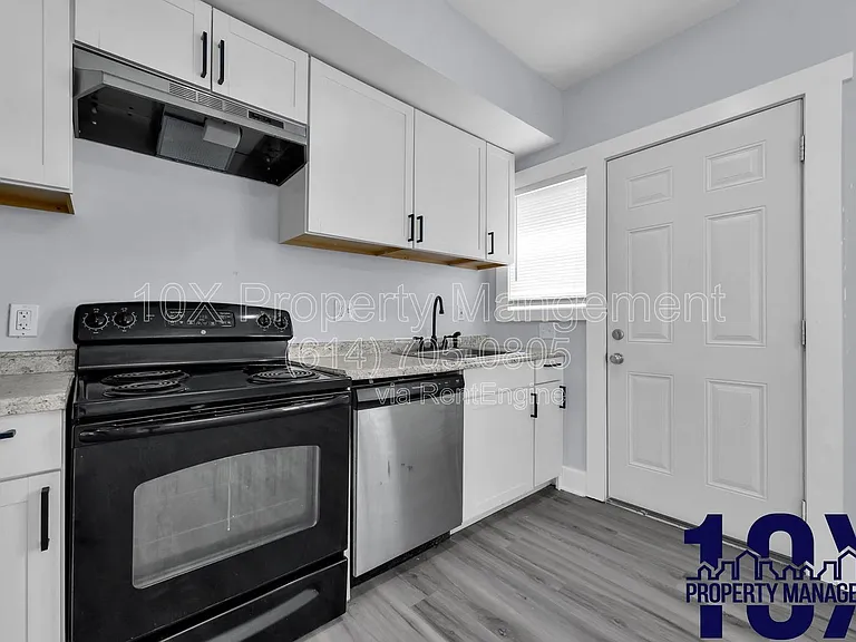 1538 E Livingston Ave — Photo 12