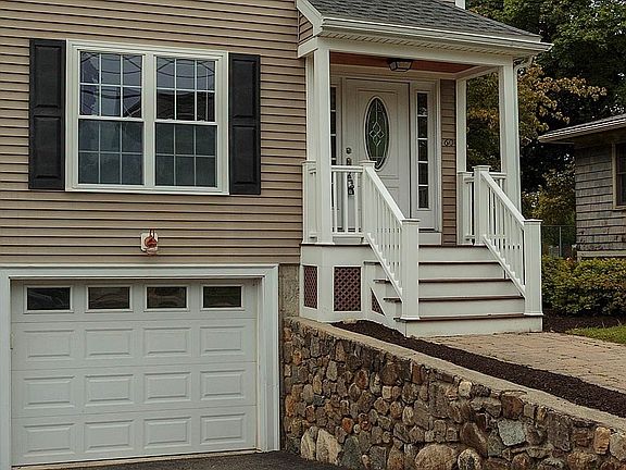2nd image of 60 Webcowet Rd Unit 60