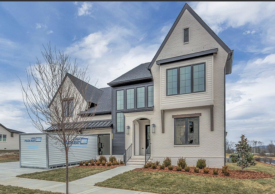 1st image of 2924 Avenue Downs Lot 204