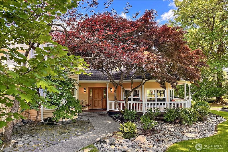 3rd image of 36330 208th Avenue SE