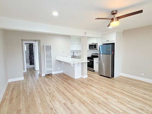 2nd image of 512 Foothill Blvd APT 09