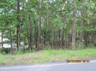 Regent St, Bushkill, PA 18324