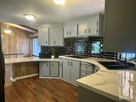 3rd image of 3611 I Street NE #156