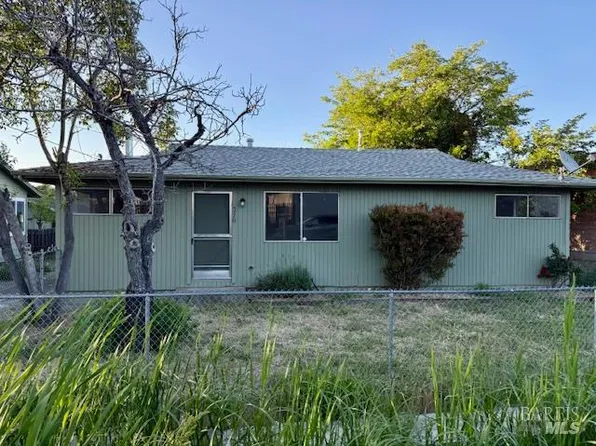 320 16th Street, Lakeport, CA 95453