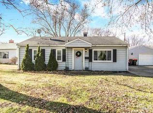 930 W Ridgemont Rd, Peoria, IL 61614