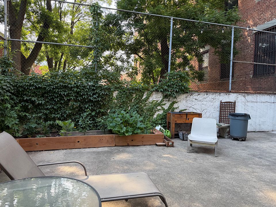 1st image of 187 Wayne St APT 102C