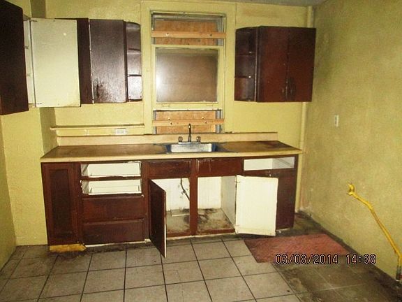 4th image of 12024 S Union Ave