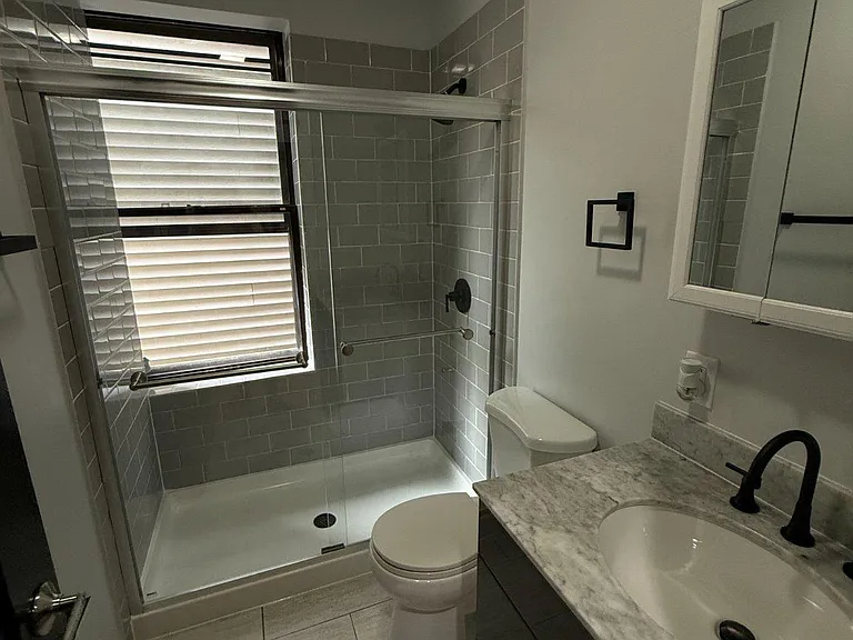 713 N 16th St #1 — Photo 7