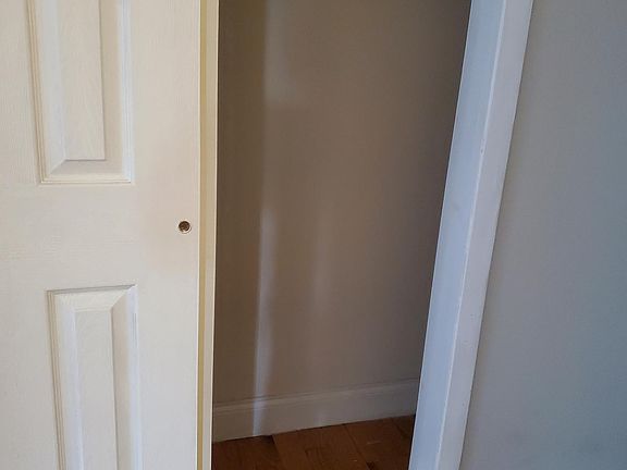 5th image of 4011 Bronxwood Ave #2