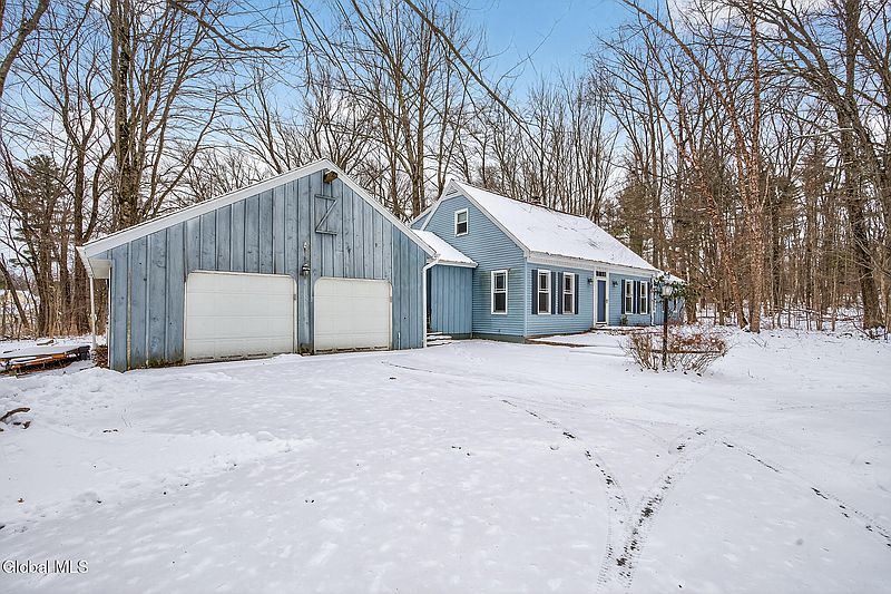 3rd image of 148 Appleton Road