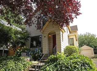 3922 SE Salmon St #B, Portland, OR 97214